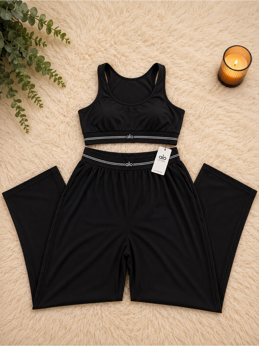 ALO Yoga Black Seamless Crop Sports Bra with Matching Lounge Pants